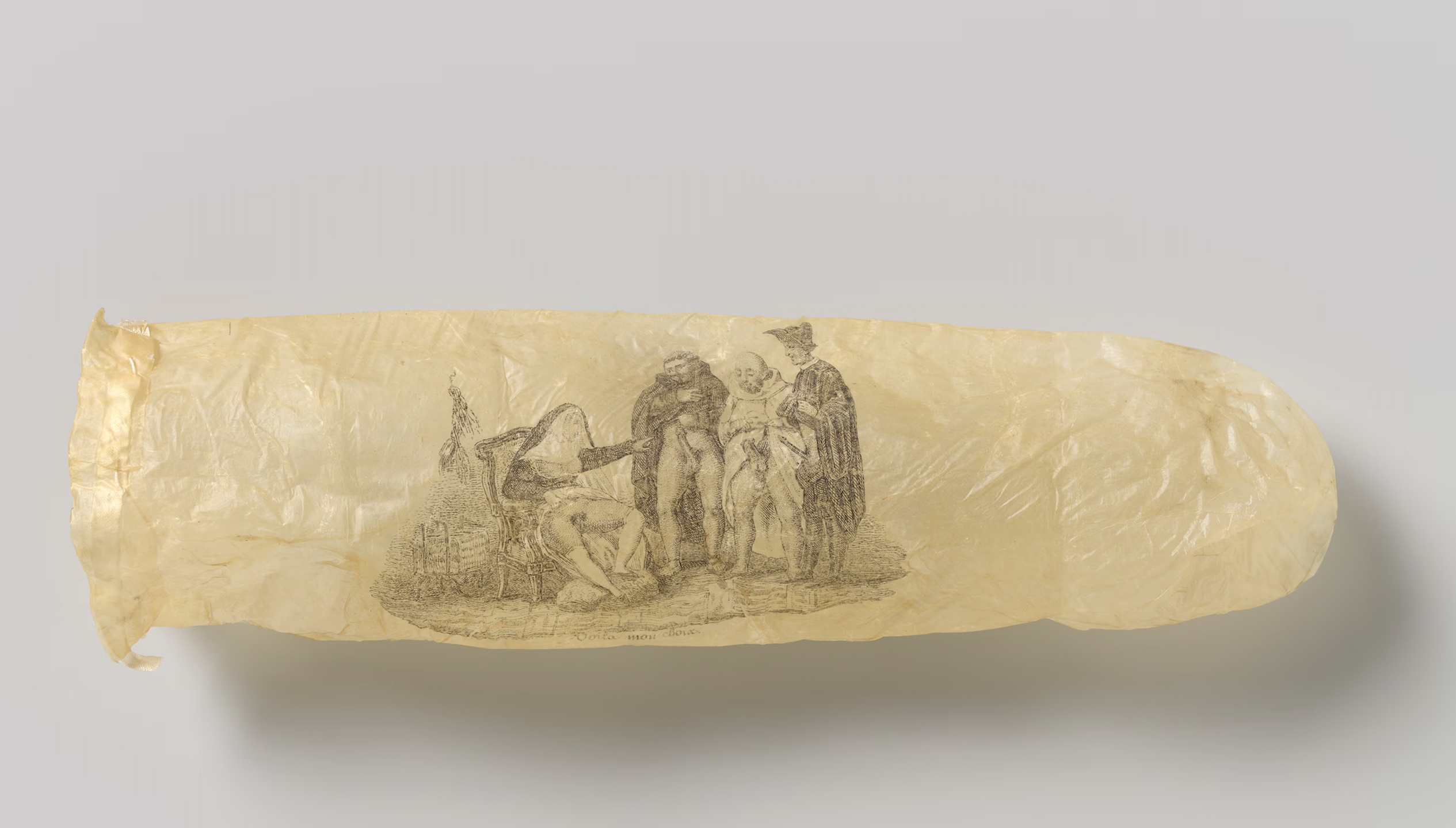200 jaar oud condoom met erotische print
